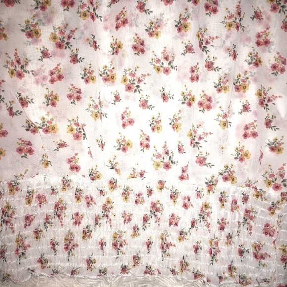 Chiffon White Floral Mock Neck Blouse with Puff Poet Sleeves & Gathered Waist, S - Picture 6 of 7